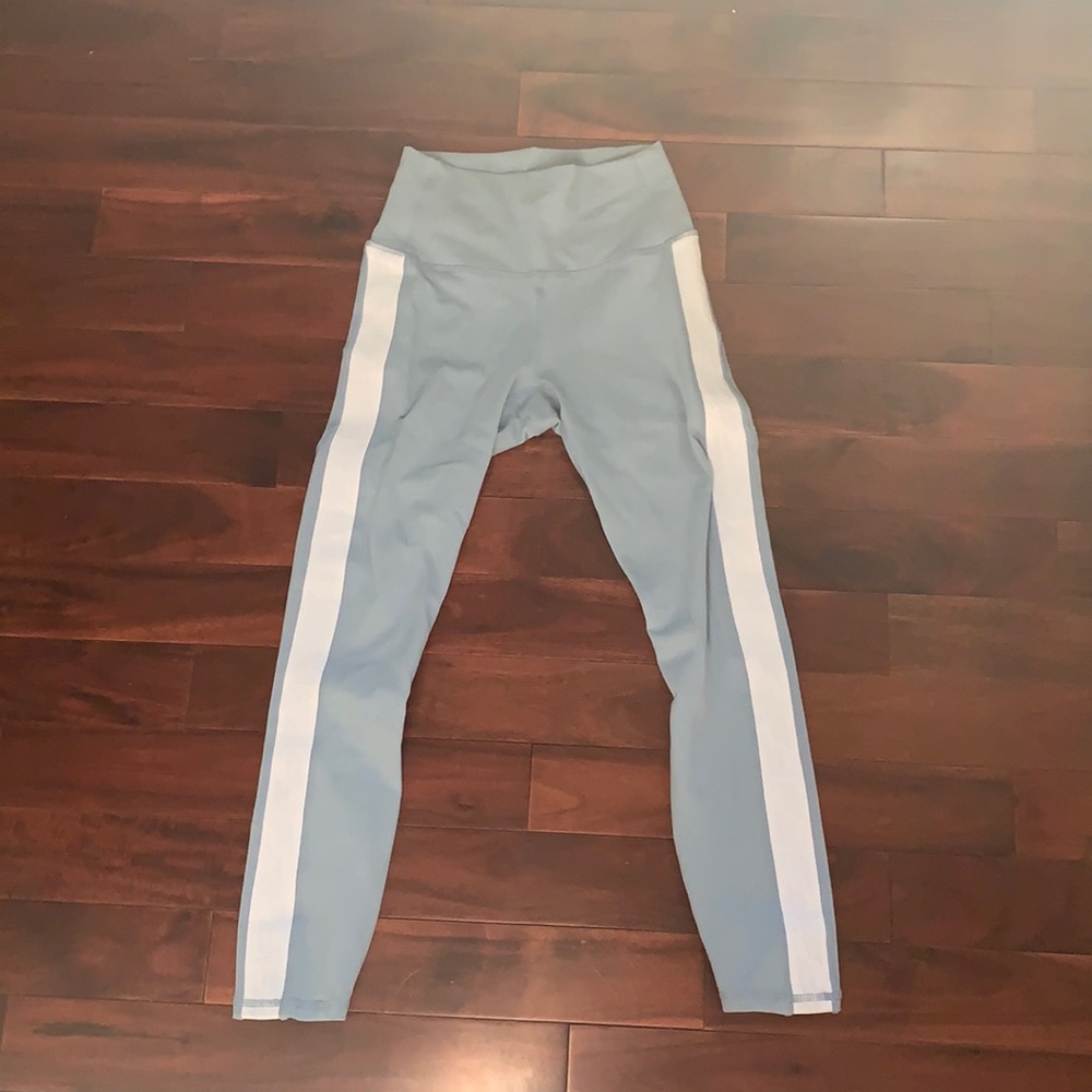 fabletics blue leggings